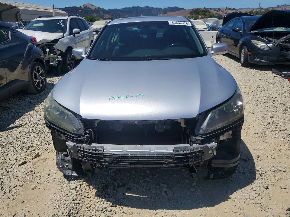 60506326 :رقم المزاد ، 1HGCR3F87DA024945 vin ، 2013 Honda Accord مزاد بيع