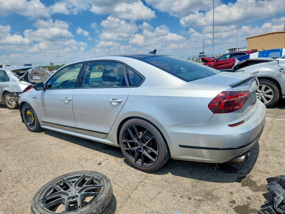 2018 Volkswagen Passat მანქანა იყიდება აუქციონზე, vin: 1VWJM7A34JC039682, აუქციონის ნომერი: 60843496
