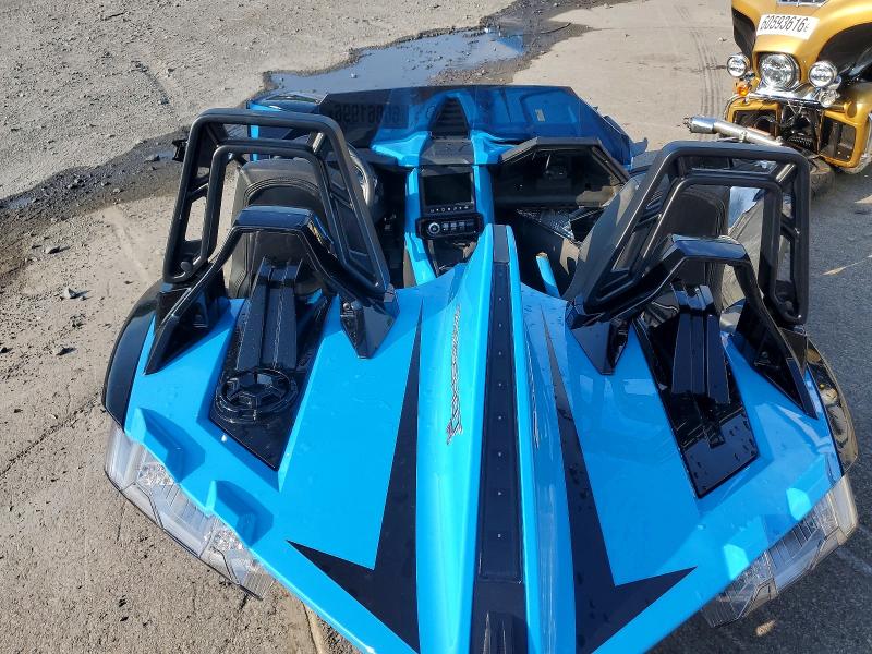 60861996 :رقم المزاد ، 57XAARHB8L8137311 vin ، 2020 Polaris Slingshot مزاد بيع