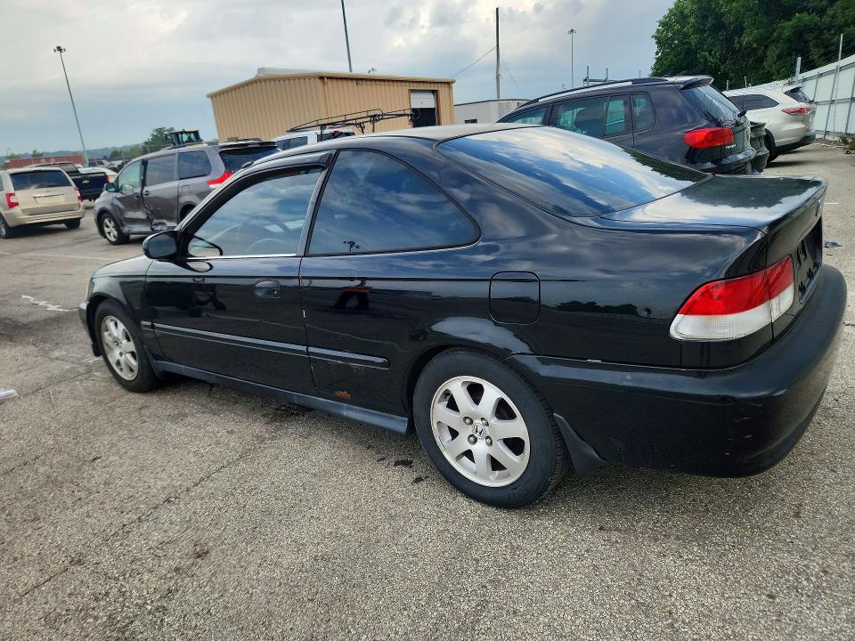 2000 Honda Civic მანქანა იყიდება აუქციონზე, vin: 1HGEJ8247YL120438, აუქციონის ნომერი: 61672296