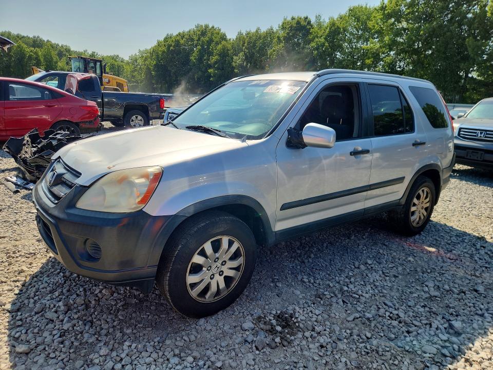 Auction sale of the 2005 Honda Cr-v, vin: SHSRD78835U308506, lot number: 63068506