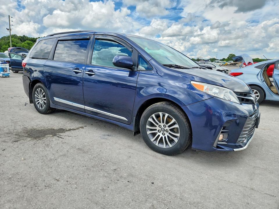 Aukcja sprzedaży 2018 Toyota Sienna, vin: 5TDYZ3DC3JS952116, numer aukcji: 61036996