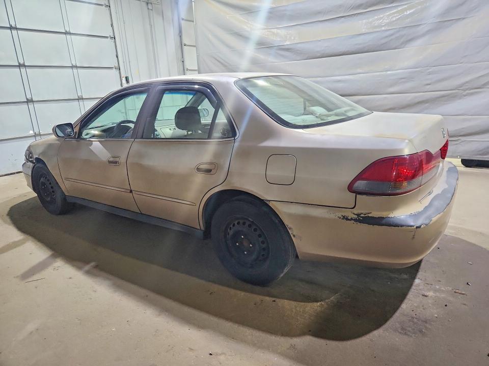 60380506 :رقم المزاد ، 1HGCG66521A052600 vin ، 2001 Honda Accord مزاد بيع