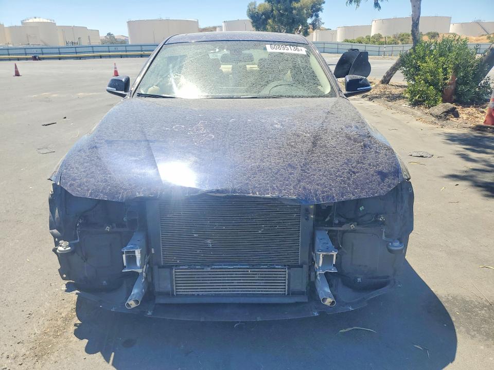 60895136 :رقم المزاد ، WBA3B1C59DK128264 vin ، 2013 Bmw 320 مزاد بيع