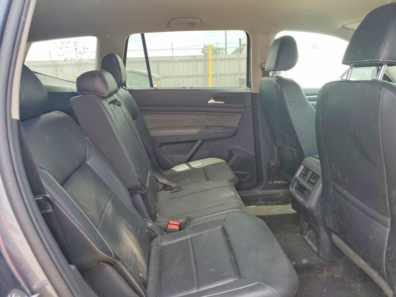 2021 Volkswagen Atlas მანქანა იყიდება აუქციონზე, vin: 1V2HR2CAXMC585875, აუქციონის ნომერი: 58810996