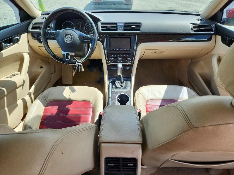 Продажа на аукционе авто 2015 Volkswagen Passat, vin: 1VWCV7A36FC121250, номер лота: 61948776