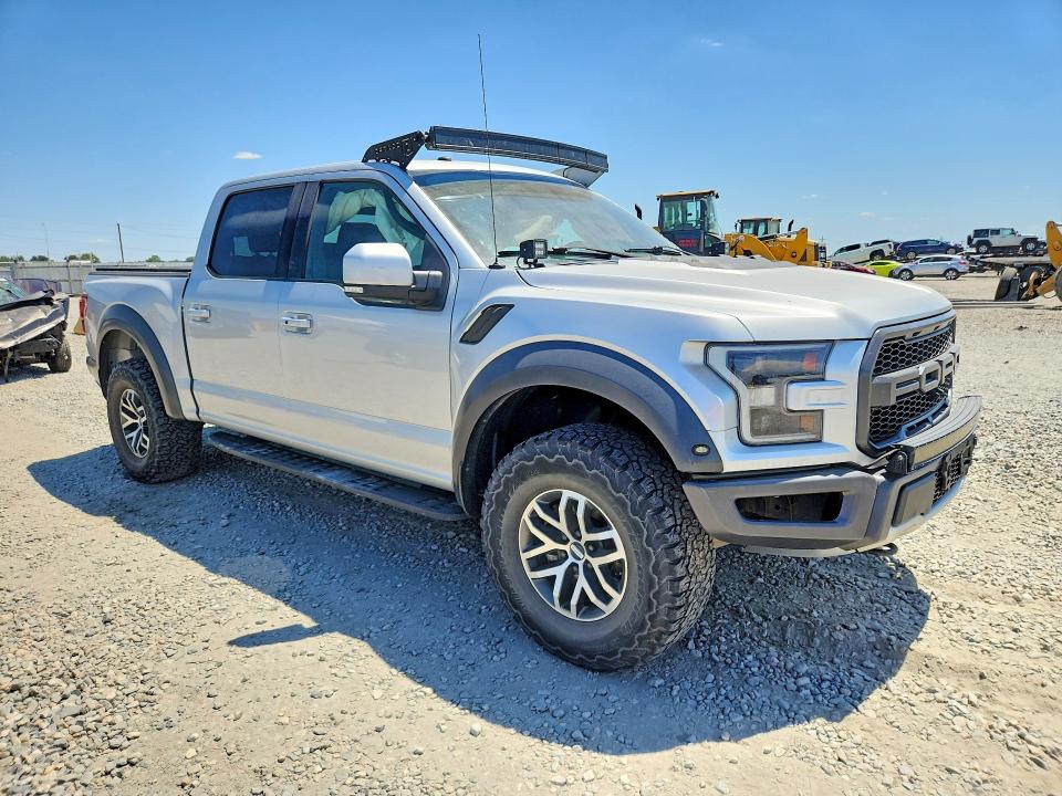 Продажа на аукционе авто 2017 Ford F150, vin: 1FTFW1RG6HFC03126, номер лота: 61130546