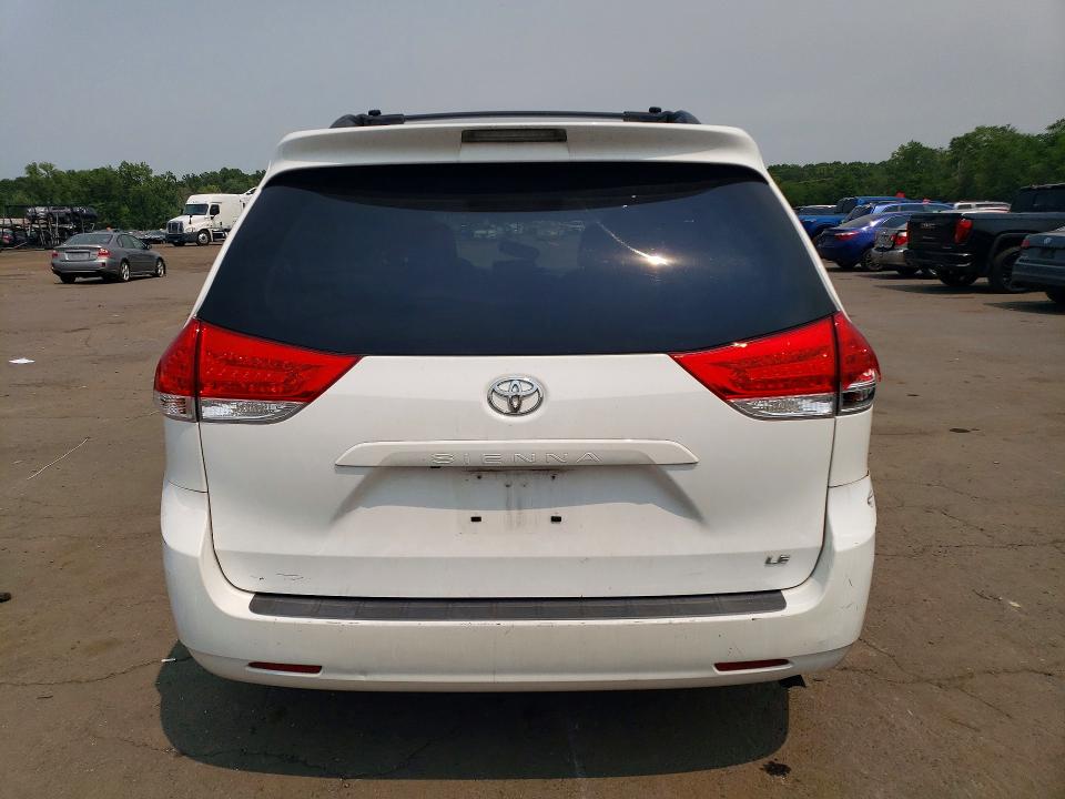 Aukcja sprzedaży 2013 Toyota Sienna, vin: 5TDKK3DC6DS300962, numer aukcji: 61170686