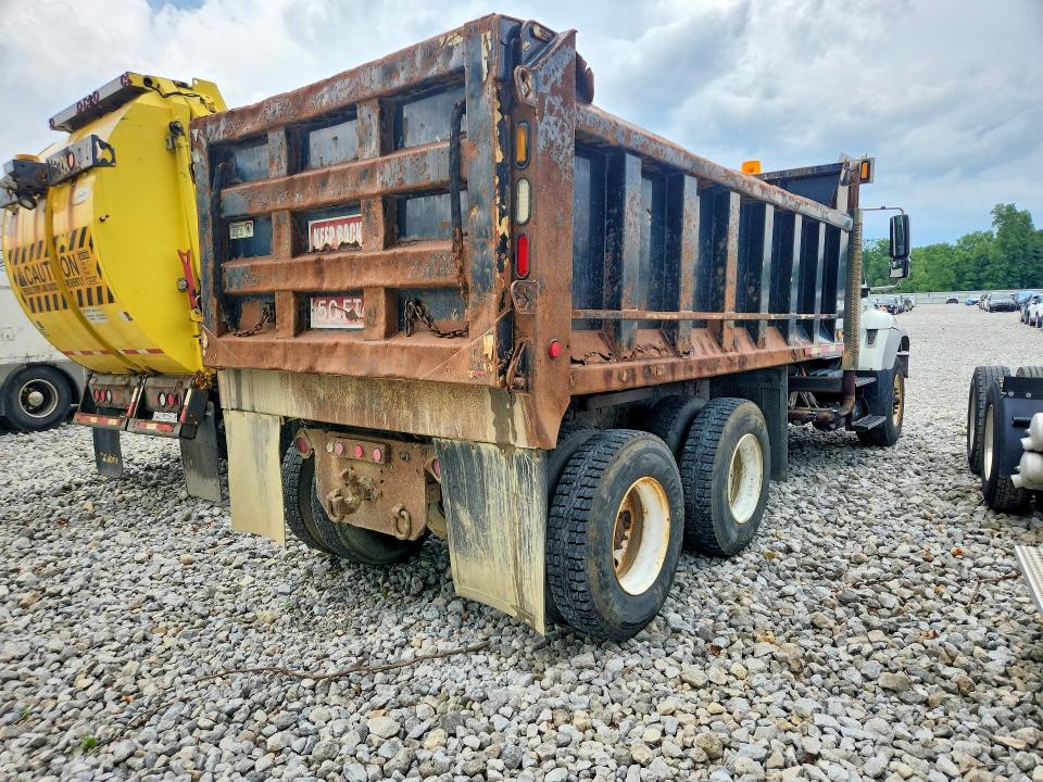 60788866 :رقم المزاد ، 1HTWGAZT87J482765 vin ، 2007 International 7000 مزاد بيع