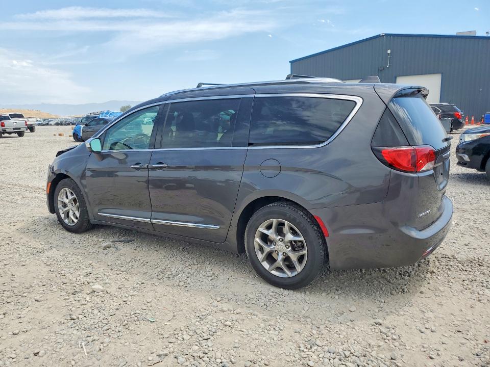 61434276 :رقم المزاد ، 2C4RC1GG6JR357763 vin ، 2018 Chrysler Pacifica مزاد بيع