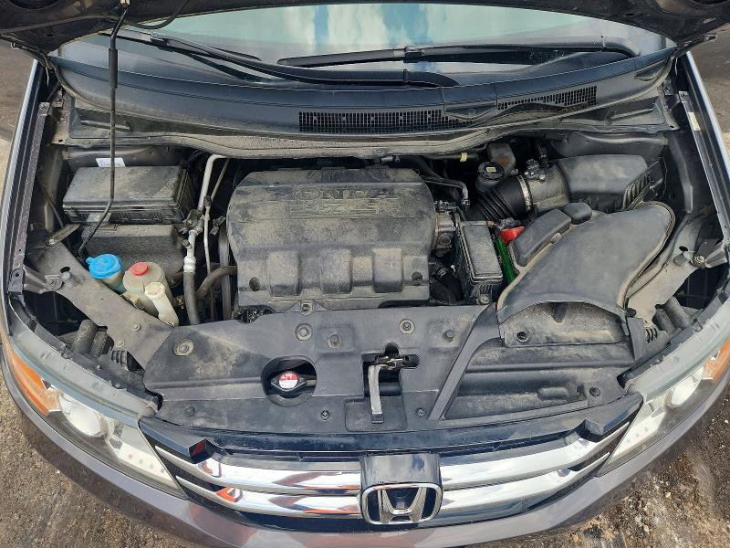 62233826 :رقم المزاد ، 5FNRL5H65EB031077 vin ، 2014 Honda Odyssey مزاد بيع