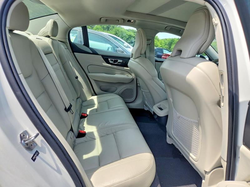 Продажа на аукционе авто 2021 Volvo S60, vin: 7JR102FZXMG112227, номер лота: 60003946