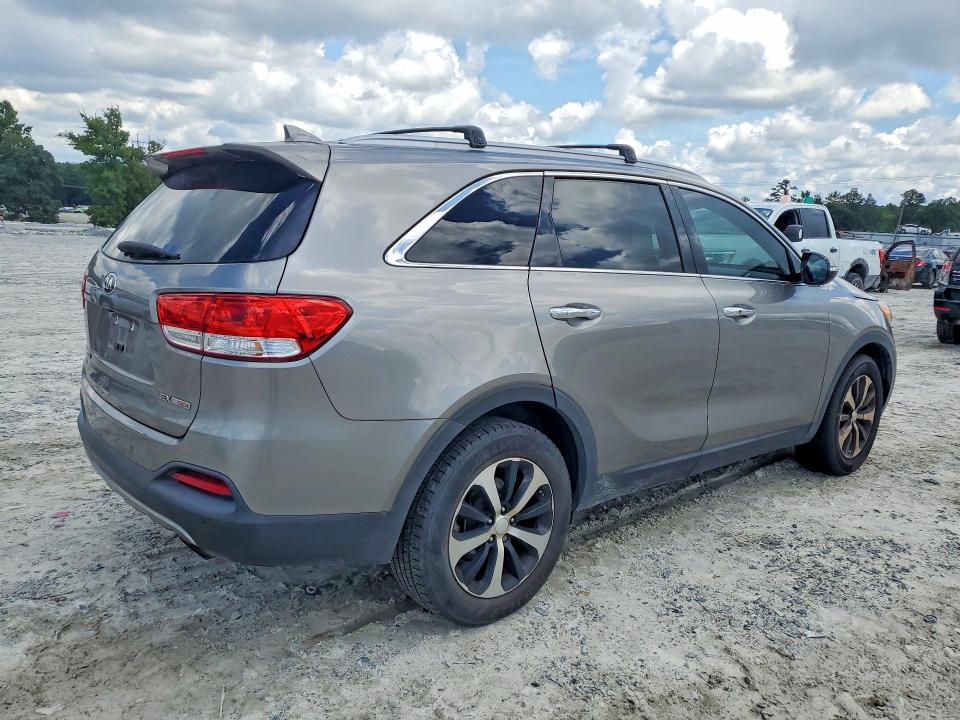 2017 Kia Sorento მანქანა იყიდება აუქციონზე, vin: 5XYPH4A18HG253143, აუქციონის ნომერი: 61088576