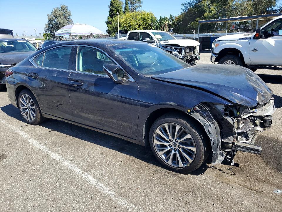 Продажа на аукционе авто 2019 Lexus Es, vin: 58ABZ1B13KU031690, номер лота: 61318746