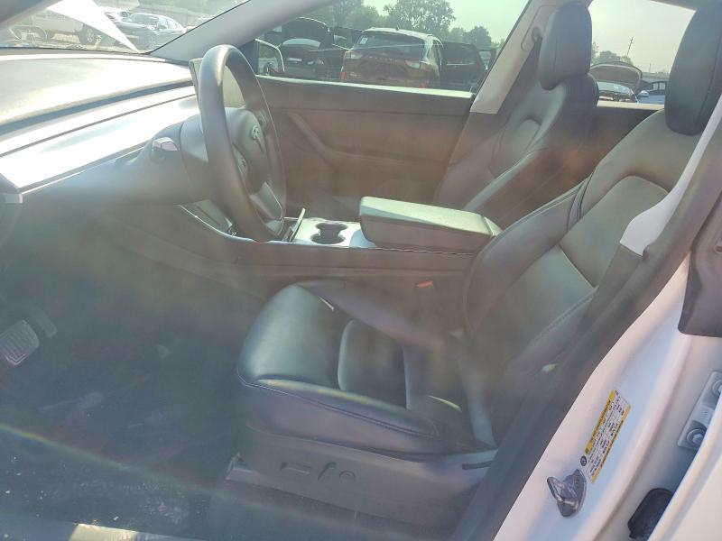 58036256 :رقم المزاد ، 5YJYGDEE2LF015437 vin ، 2020 Tesla Model Y مزاد بيع