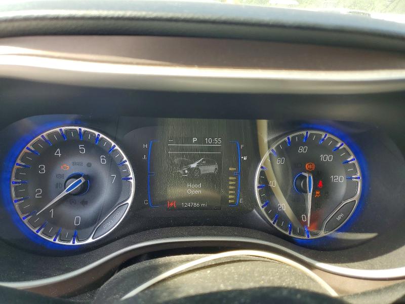 59947896 :رقم المزاد ، 2C4RC1BGXJR258645 vin ، 2018 Chrysler Pacifica مزاد بيع