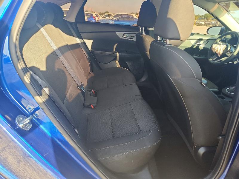 Продажа на аукционе авто 2021 Kia Forte, vin: 3KPF24AD5ME324393, номер лота: 95586685