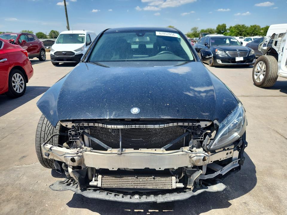Продажа на аукционе авто 2015 Mercedes-benz C, vin: 55SWF4KB7FU025887, номер лота: 62852056