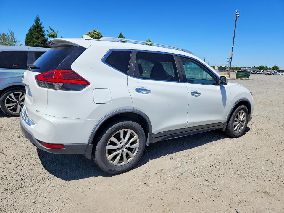 Продаж на аукціоні авто 2017 Nissan Rogue, vin: KNMAT2MT7HP591863, номер лоту: 60672666