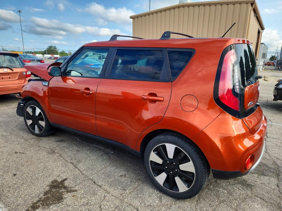61947196 :رقم المزاد ، KNDJP3A56J7568225 vin ، 2018 Kia Soul مزاد بيع