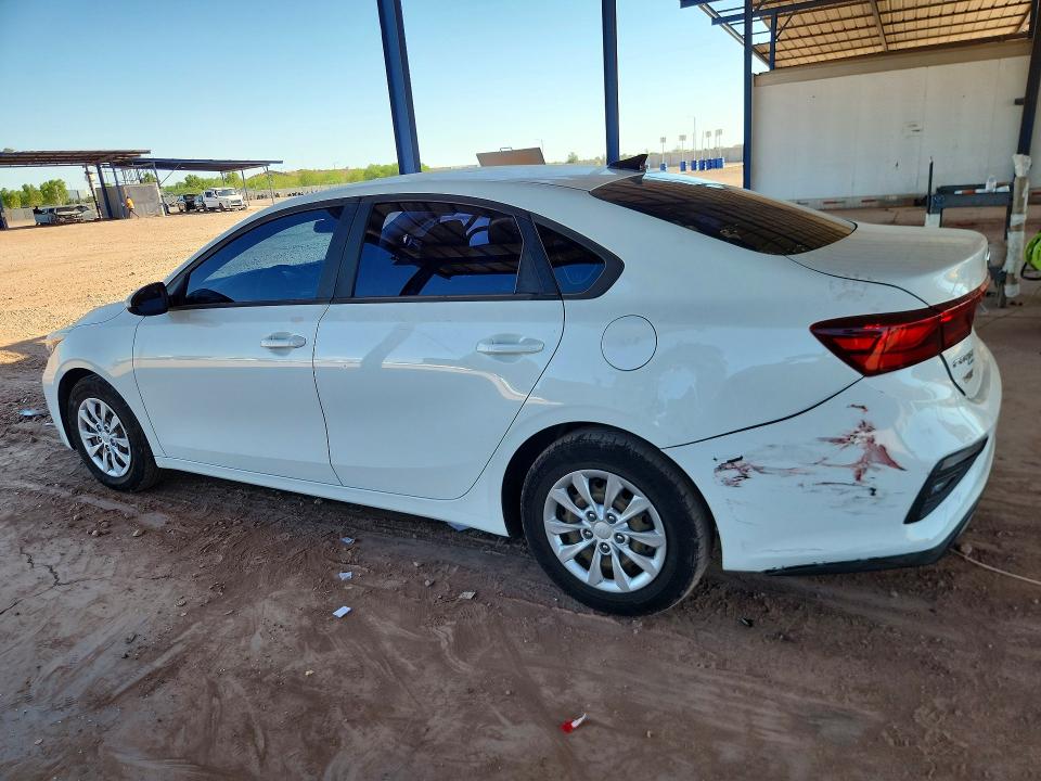 60128376 :رقم المزاد ، 3KPF24AD8ME265646 vin ، 2021 Kia Forte مزاد بيع