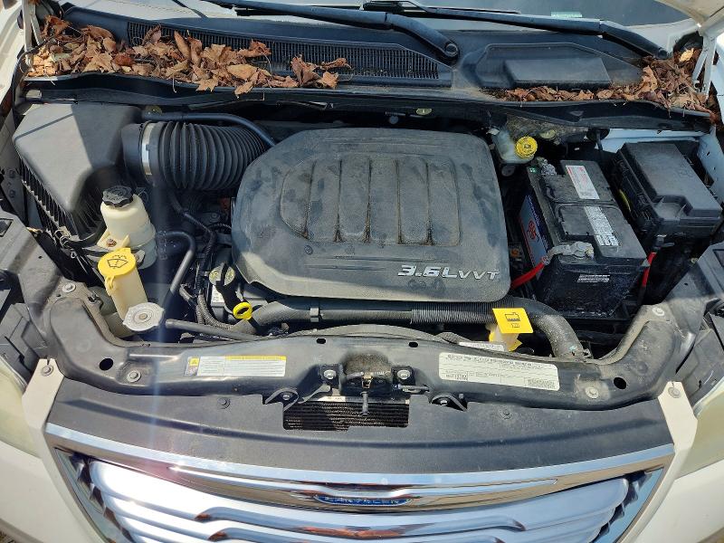 59733586 :رقم المزاد ، 2A4RR5DG3BR701586 vin ، 2011 Chrysler Town & Country مزاد بيع