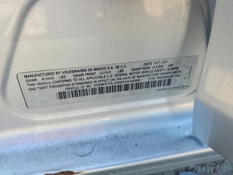 60478596 :رقم المزاد ، 3VWRX7AJ9AM164488 vin ، 2010 Volkswagen Jetta مزاد بيع