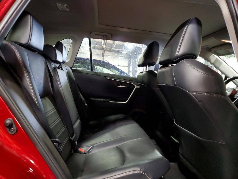 59679366 :رقم المزاد ، 4T3D6RFV5MU019944 vin ، 2021 Toyota Rav4 مزاد بيع