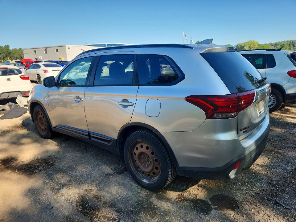 2018 Mitsubishi Outlander მანქანა იყიდება აუქციონზე, vin: JA4JZ3AX7JZ603865, აუქციონის ნომერი: 62284916