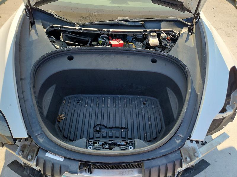 59701376 :رقم المزاد ، 5YJ3E1EC3MF973341 vin ، 2021 Tesla Model 3 مزاد بيع