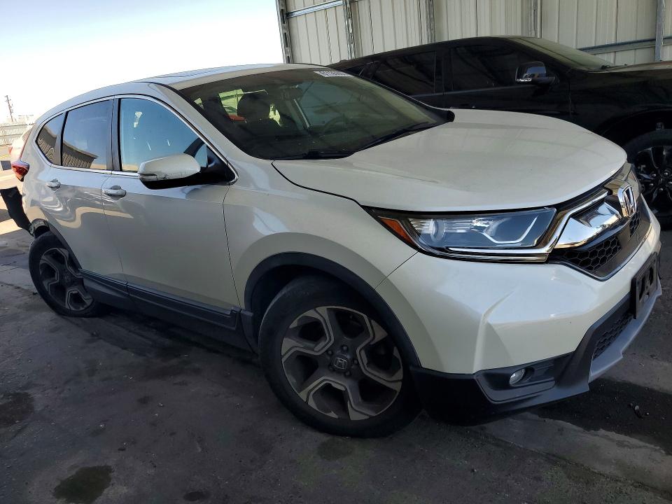 61135666 :رقم المزاد ، 5J6RW1H59HL008775 vin ، 2017 Honda Cr-v مزاد بيع