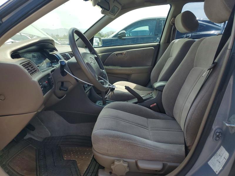 61663006 :رقم المزاد ، 4T1BG22K8XU519925 vin ، 1999 Toyota Camry مزاد بيع
