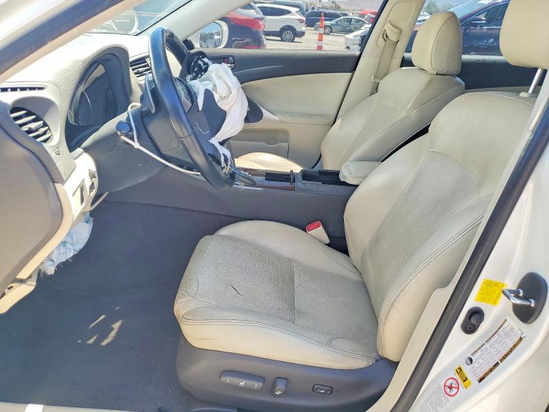 60048136 :رقم المزاد ، JTHBF5C2XC5181468 vin ، 2012 Lexus Is مزاد بيع