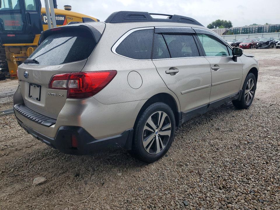 Продажа на аукционе авто 2018 Subaru Outback, vin: 4S4BSANC6J3222940, номер лота: 62327586