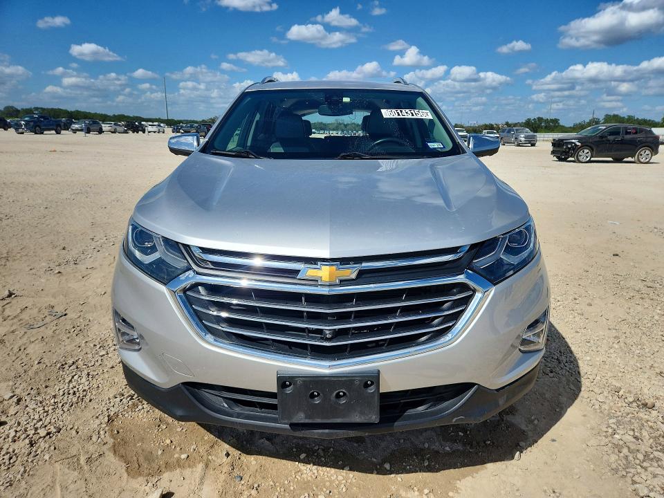 60143156 :رقم المزاد ، 3GNAXXEV0LS635057 vin ، 2020 Chevrolet Equinox مزاد بيع
