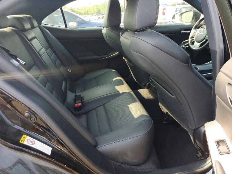 62406506 :رقم المزاد ، JTHCF1D24F5024888 vin ، 2015 Lexus Is مزاد بيع