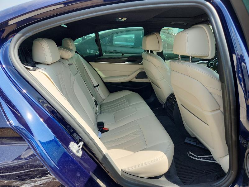 59703706 :رقم المزاد ، WBA13BK01MCF83557 vin ، 2021 Bmw M550xi مزاد بيع