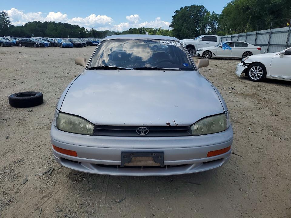 1994 Toyota Camry მანქანა იყიდება აუქციონზე, vin: 4T1GK12EXRU029353, აუქციონის ნომერი: 63605656