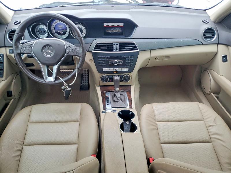 2013 Mercedes-benz C მანქანა იყიდება აუქციონზე, vin: WDDGF4HB4DR299235, აუქციონის ნომერი: 63099536