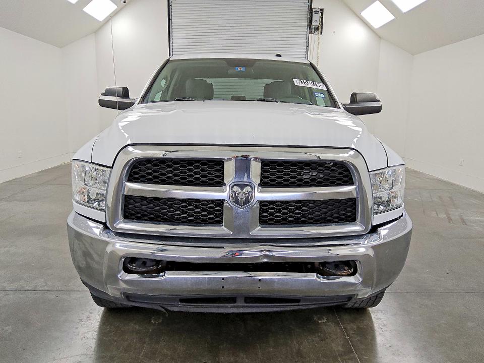 Продажа на аукционе авто 2018 Ram 2500, vin: 3C6UR5CL1JG417447, номер лота: 61530796