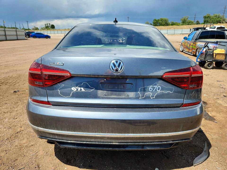 59846786 :رقم المزاد ، 1VWDT7A36HC044148 vin ، 2017 Volkswagen Passat مزاد بيع