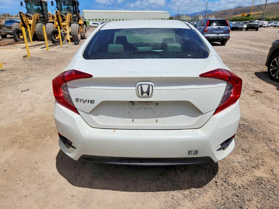 61983346 :رقم المزاد ، 2HGFC2F56HH552191 vin ، 2017 Honda Civic مزاد بيع