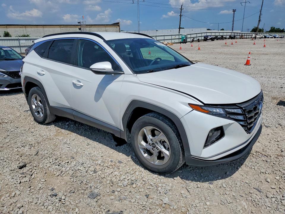 60391276 :رقم المزاد ، 5NMJBCAE7NH091222 vin ، 2022 Hyundai Tucson مزاد بيع