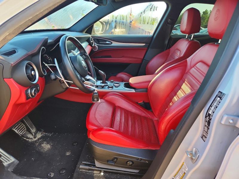 61854936 :رقم المزاد ، ZASPAKBN7L7C88053 vin ، 2020 Alfa Romeo Stelvio مزاد بيع