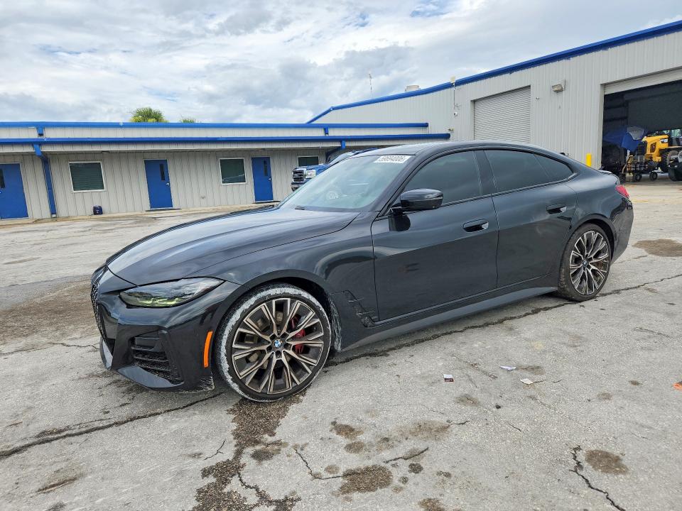 59694006 :رقم المزاد ، WBA63AV06NFM12750 vin ، 2022 Bmw 430i مزاد بيع