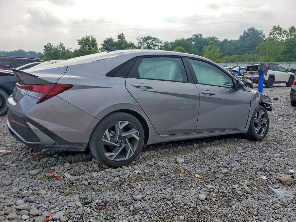 2025 Hyundai Elantra მანქანა იყიდება აუქციონზე, vin: KMHLM4DG5SU064655, აუქციონის ნომერი: 60456276