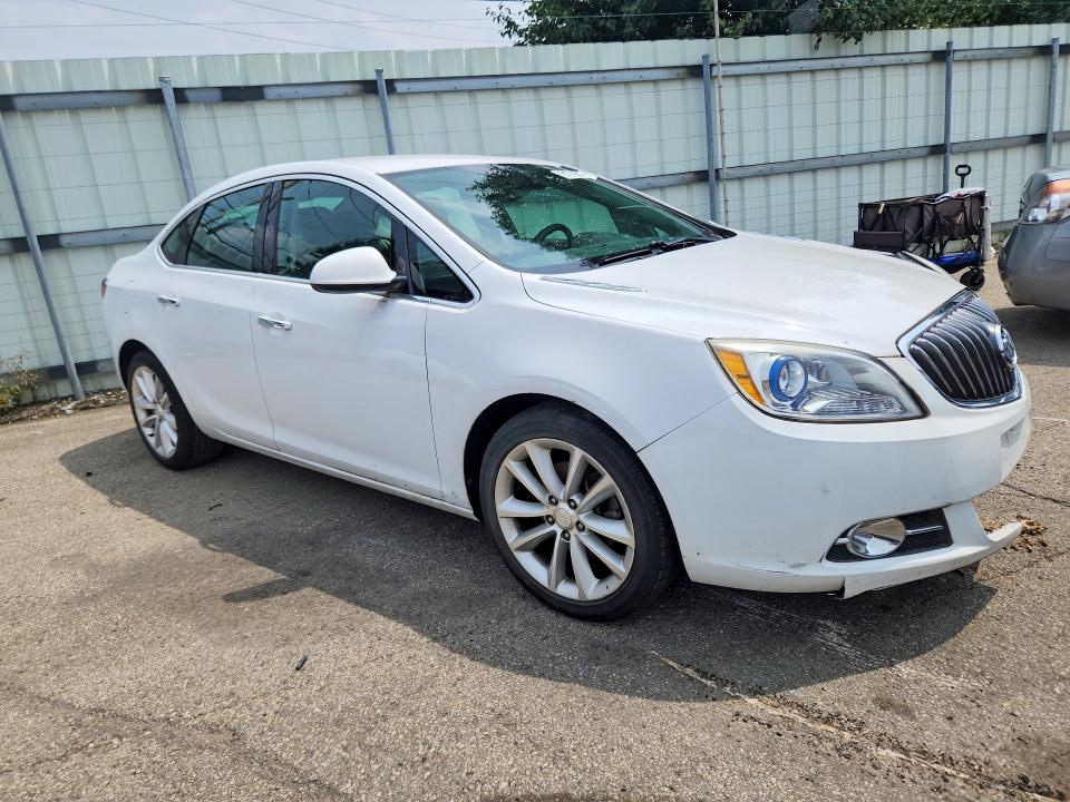61756516 :رقم المزاد ، 1G4PR5SK2E4117624 vin ، 2014 Buick Verano مزاد بيع