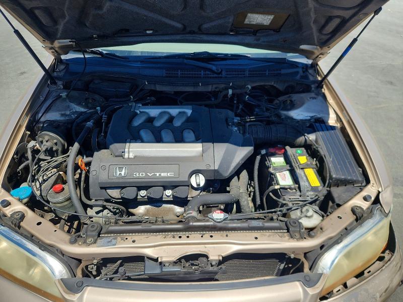 2001 Honda Accord მანქანა იყიდება აუქციონზე, vin: 1HGCG16401A087114, აუქციონის ნომერი: 61979766