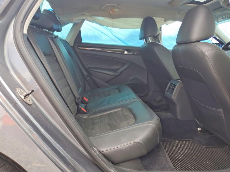 60160646 :رقم المزاد ، 1VWCS7A33EC072421 vin ، 2014 Volkswagen Passat مزاد بيع