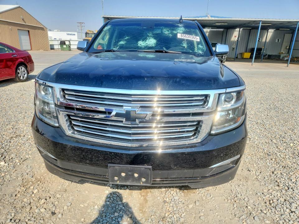 85630365 :رقم المزاد ، 1GNSKJKC3JR320773 vin ، 2018 Chevrolet Suburban مزاد بيع